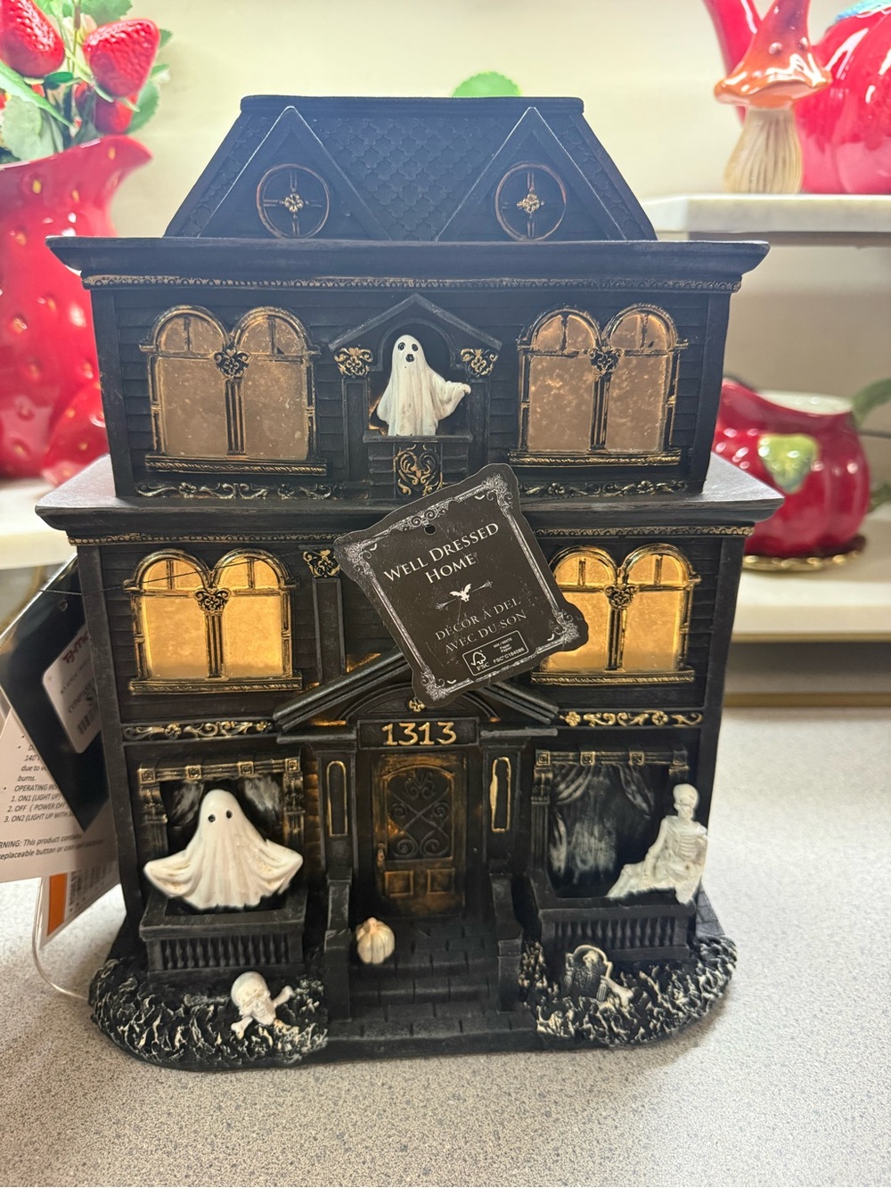NWT Viral Halloween Light Up Haunted House with spooky music and ghosts